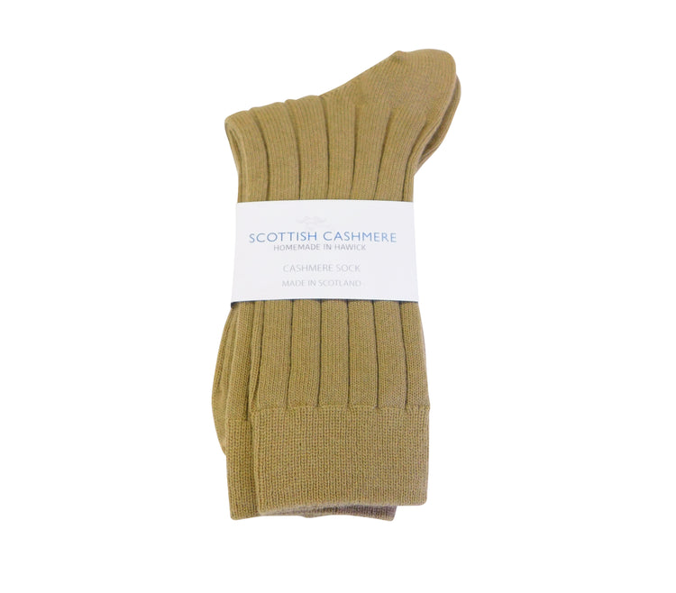 Herrensocken aus reinem Kaschmir – handgefertigt in Hawick, Schottland