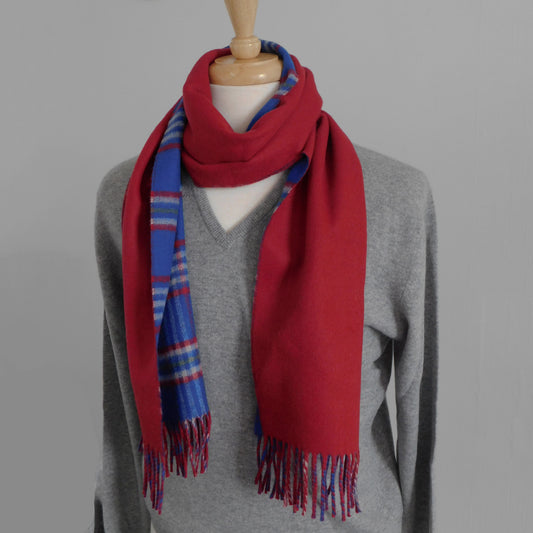 Reversible Pure Cashmere Classic Woven Scarf - Red/Blue - Woven for us in the Scottish Highlands