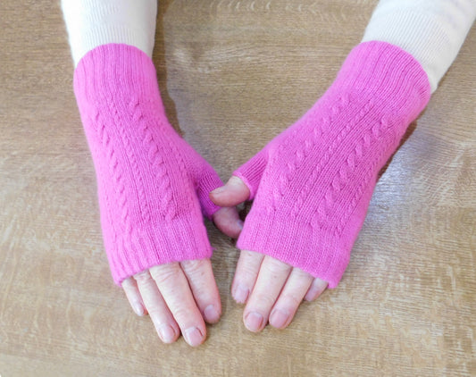 Ladies Pure Cashmere Fine Cable Wristwarmers with separate thumb - Hand-crafted in Hawick, Scotland