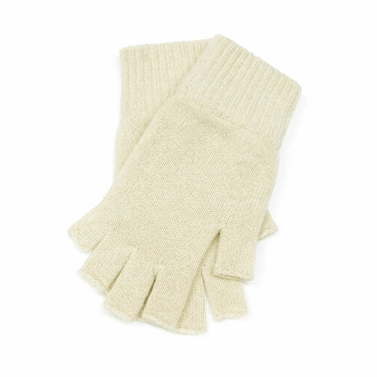 Scottish Cashmere Collection ladies cream fingerless gloves in pure cashmere with a ribbed cuff, handcrafted in Scotland