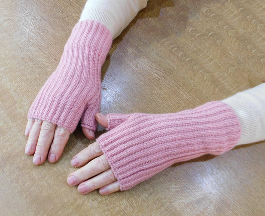 Ladies Pure Cashmere Ribbed Wristwarmers with separate thumb - Hand-crafted in Hawick, Scotland