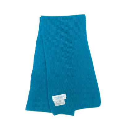 Écharpe en pur cachemire à côtes étroites - Tricotée à la main par nos soins à Hawick, en Écosse